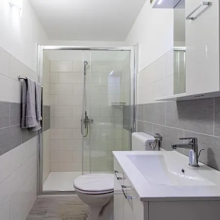 Merag Sunrise Apartmán *