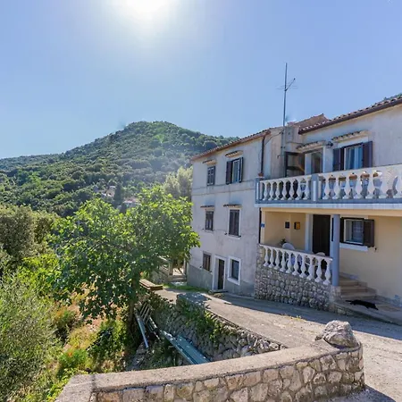 Merag Sunrise דירה